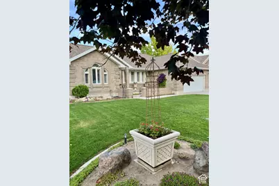 9467 S Overleigh Ct, South Jordan, UT 84095 - Photo 55