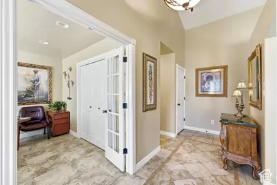9467 S Overleigh Ct, South Jordan, UT 84095 - Photo 9