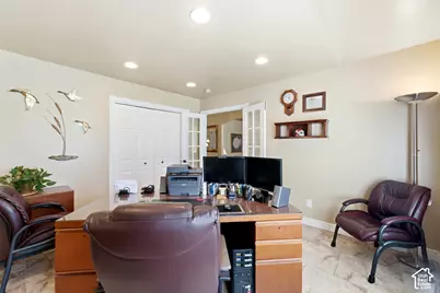 9467 S Overleigh Ct, South Jordan, UT 84095 - Photo 11