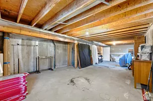 9467 S Overleigh Ct, South Jordan, UT 84095 - Photo 37