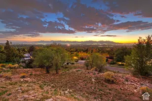 4865 S Wallace Ln, Holladay, UT 84117 - Photo 1