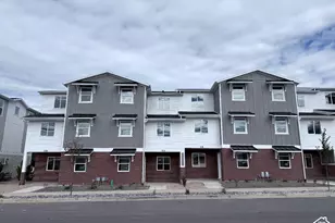 514 W Empress St, Santaquin, UT 84655 - Photo 1
