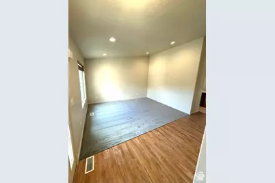 15158 S Eagle Chase Dr, Draper (UT Cnty), UT 84020 - Photo 5