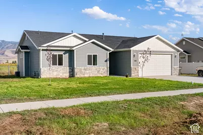 338 N Main St, Lewiston, UT 84320 - Photo 3