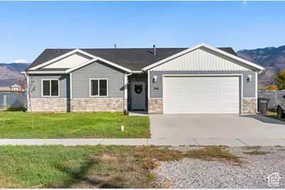 338 N Main St, Lewiston, UT 84320 - Photo 1