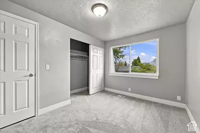 8450 S 1575 E, Sandy, UT 84093 - Photo 15