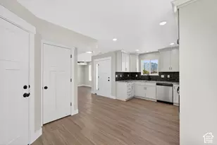 5762 S Tripp Ln W, Murray, UT 84107 - Photo 13