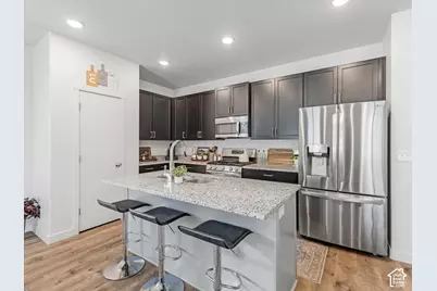 3669 W 8380 S, West Jordan, UT 84088 - Photo 7