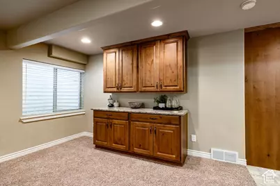1648 S 2065 W, Woods Cross, UT 84087 - Photo 29