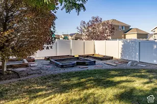 1648 S 2065 W, Woods Cross, UT 84087 - Photo 35