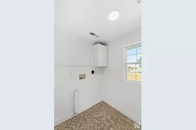 9860 W 10400 N, Tremonton, UT 84337 - Photo 31