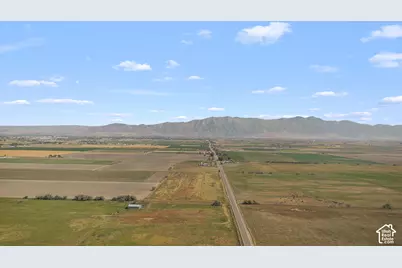 9860 W 10400 N, Tremonton, UT 84337 - Photo 41