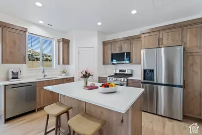 200 W 1200 S #204, Tremonton, UT 84337 - Photo 3