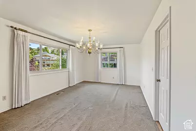 685 E Chelsea Dr S, Bountiful, UT 84010 - Photo 15