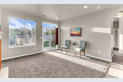 998 Berkshire Dr, North Salt Lake, UT 84054 - Photo 5