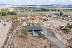 361 S 790 W, Aurora, UT 84620 - Photo 7