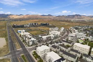 10653 S Cardinal Park Rd, South Jordan, UT 84009 - Photo 31