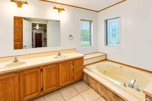 645 N 600 E, Hyrum, UT 84319 - Photo 11