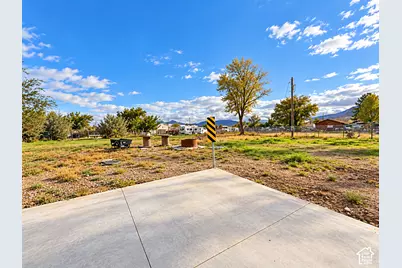63 N 300 W, Huntington, UT 84528 - Photo 29