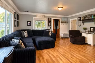 63 N 300 W, Huntington, UT 84528 - Photo 3