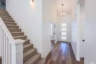 1053 W Chokecherry St, Saratoga Springs, UT 84045 - Photo 3