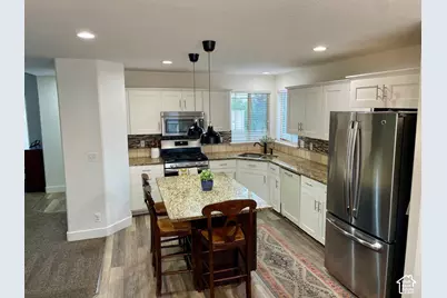 4533 N Stoneybrook Way, Lehi, UT 84043 - Photo 5