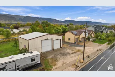445 S Sunset Dr W, Kaysville, UT 84037 - Photo 47