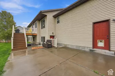 445 S Sunset Dr W, Kaysville, UT 84037 - Photo 39