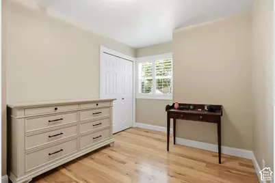 2064 E Village Point Way S, Sandy, UT 84093 - Photo 25
