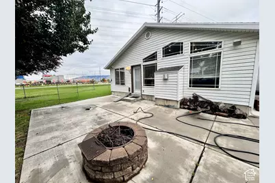 951 S 1100 W, Lehi, UT 84043 - Photo 11