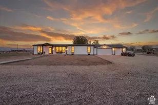 926 N 400 E, Spring City, UT 84662 - Photo 1