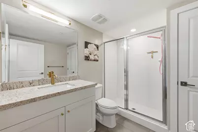 2340 E Phylden Dr S #202, Holladay, UT 84117 - Photo 11
