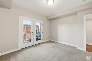 2340 E Phylden Dr S, Holladay, UT 84117 - Photo 9