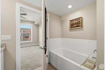 2340 E Phylden Dr S #202, Holladay, UT 84117 - Photo 17