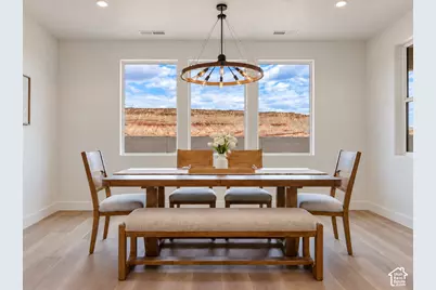 2077 E Tombstone Ln, Washington, UT 84780 - Photo 9