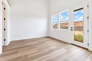 2077 E Tombstone Ln, Washington, UT 84780 - Photo 35
