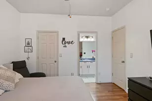 5923 W Roseberry St, West Jordan, UT 84081 - Photo 9