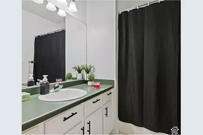 5923 W Roseberry St, West Jordan, UT 84081 - Photo 13
