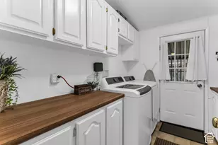 264 E Jordan View Dr, Sandy, UT 84070 - Photo 15