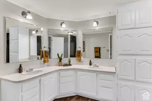 264 E Jordan View Dr, Sandy, UT 84070 - Photo 19