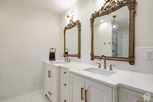 2590 E Olympus Dr S, Holladay, UT 84124 - Photo 43