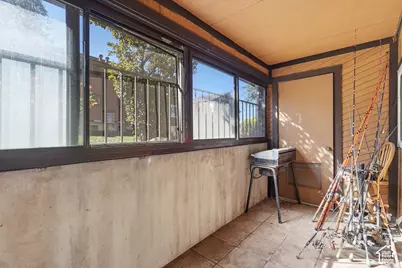 2402 S Elizabeth St #2, Salt Lake City, UT 84106 - Photo 3
