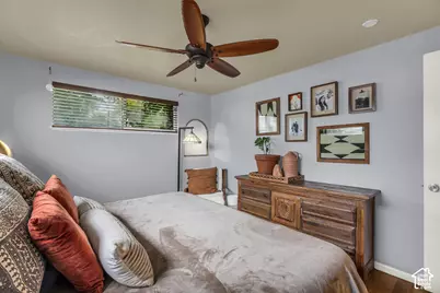 116 W 250 S, Kaysville, UT 84037 - Photo 15