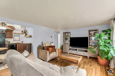 116 W 250 S, Kaysville, UT 84037 - Photo 11