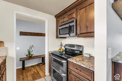 116 W 250 S, Kaysville, UT 84037 - Photo 5