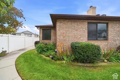 809 E Golden Field Way, Sandy, UT 84094 - Photo 31
