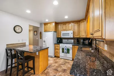 2202 N 1300 W, Clinton, UT 84015 - Photo 9