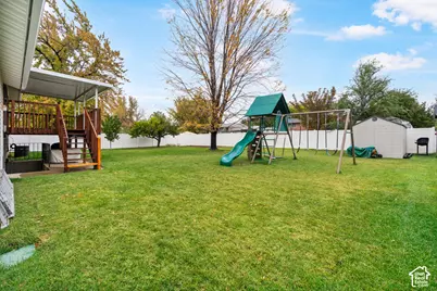 2202 N 1300 W, Clinton, UT 84015 - Photo 29