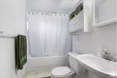 2202 N 1300 W, Clinton, UT 84015 - Photo 25