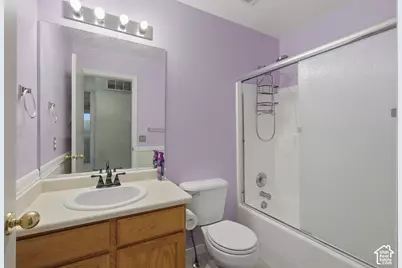 1407 W 2350 S, Woods Cross, UT 84087 - Photo 25